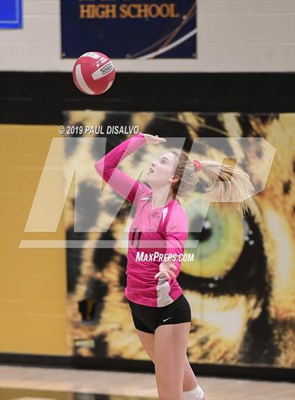 Thumbnail 3 in Regis Jesuit @ Rock Canyon photogallery.