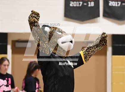 Thumbnail 3 in Regis Jesuit @ Rock Canyon photogallery.