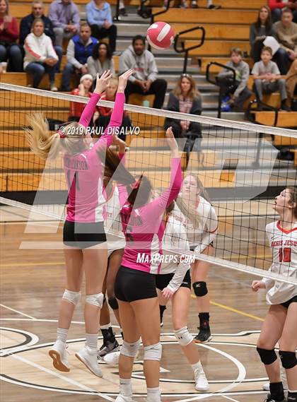 Thumbnail 3 in Regis Jesuit @ Rock Canyon photogallery.