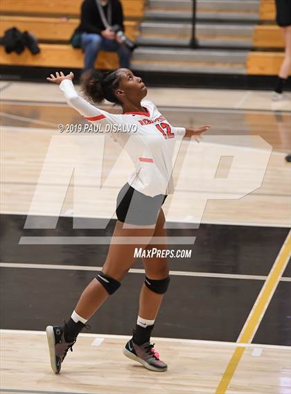Thumbnail 1 in Regis Jesuit @ Rock Canyon photogallery.