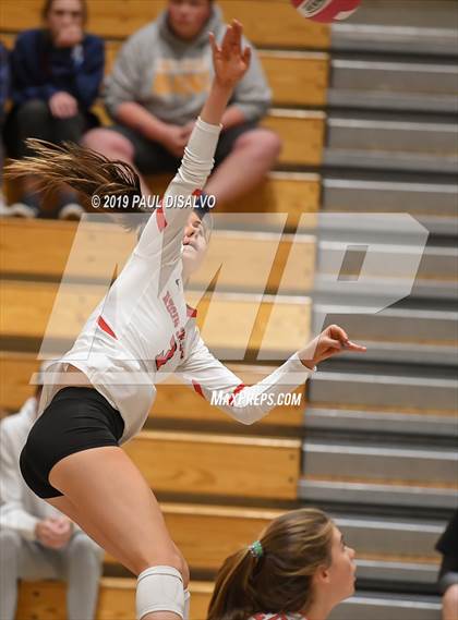 Thumbnail 3 in Regis Jesuit @ Rock Canyon photogallery.