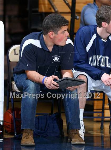 Thumbnail 1 in Notre Dame vs. Loyola photogallery.