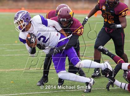 Thumbnail 1 in Gonzaga @ Bishop McNamara photogallery.