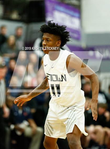 Thumbnail 2 in Evanston vs Glenbrook South (IHSA 4A Sectional Semifinal) photogallery.