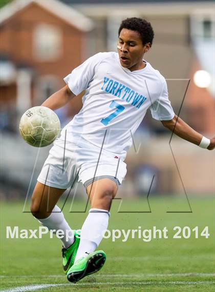Thumbnail 3 in McLean vs. Yorktown (VHSL 6A Semifinal) photogallery.