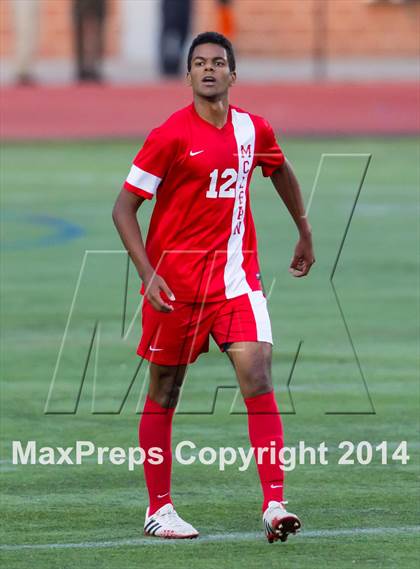 Thumbnail 3 in McLean vs. Yorktown (VHSL 6A Semifinal) photogallery.