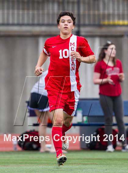 Thumbnail 3 in McLean vs. Yorktown (VHSL 6A Semifinal) photogallery.