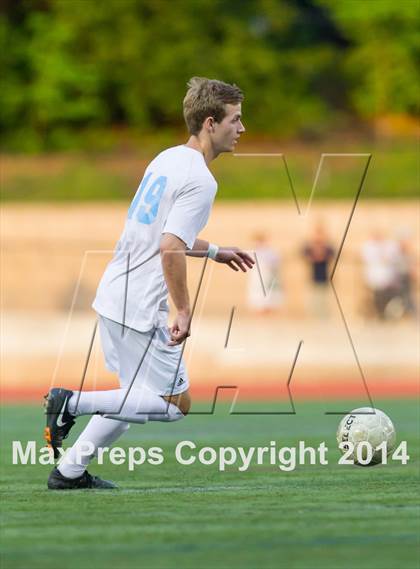 Thumbnail 2 in McLean vs. Yorktown (VHSL 6A Semifinal) photogallery.