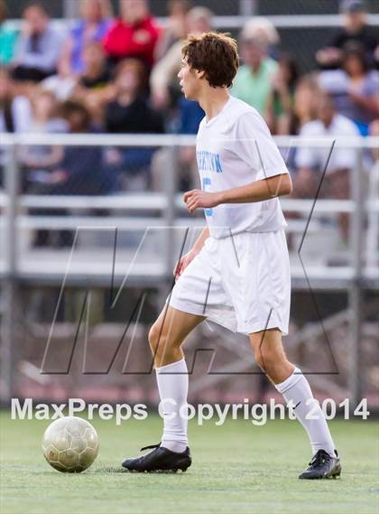 Thumbnail 2 in McLean vs. Yorktown (VHSL 6A Semifinal) photogallery.