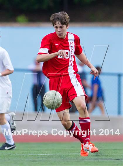 Thumbnail 1 in McLean vs. Yorktown (VHSL 6A Semifinal) photogallery.