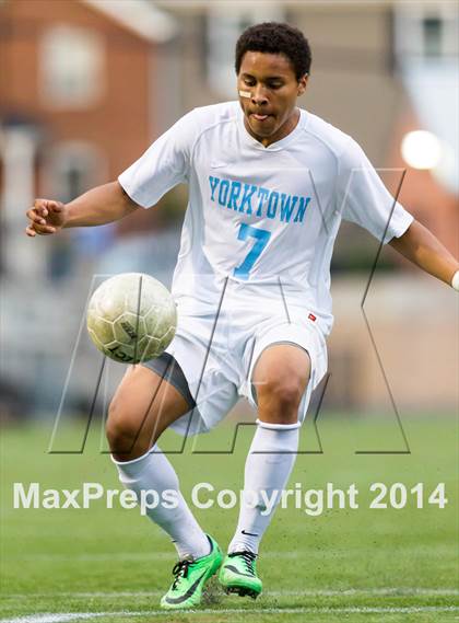 Thumbnail 2 in McLean vs. Yorktown (VHSL 6A Semifinal) photogallery.