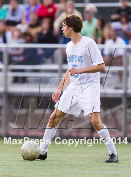Thumbnail 1 in McLean vs. Yorktown (VHSL 6A Semifinal) photogallery.