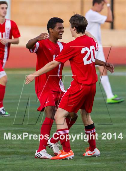 Thumbnail 3 in McLean vs. Yorktown (VHSL 6A Semifinal) photogallery.