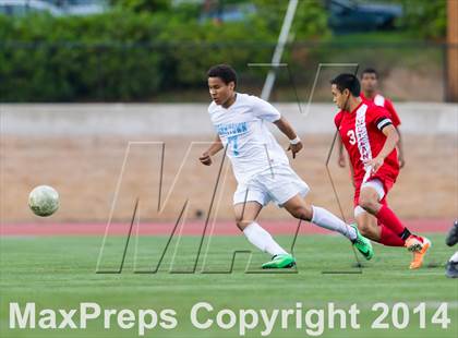 Thumbnail 1 in McLean vs. Yorktown (VHSL 6A Semifinal) photogallery.