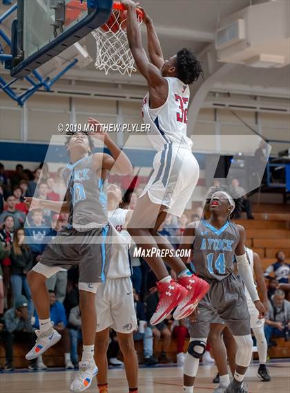 Thumbnail 2 in Terry Sanford vs. C.B. Aycock (NCHSAA 3A 1st Round) photogallery.