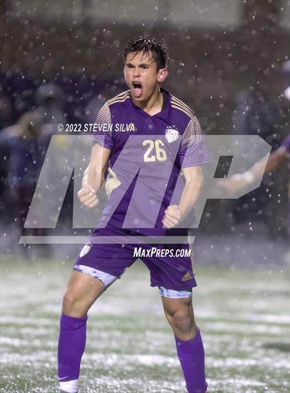 Thumbnail 3 in Point Loma vs. St. Augustine (CIF SDS Open Division Quarterfinal) photogallery.