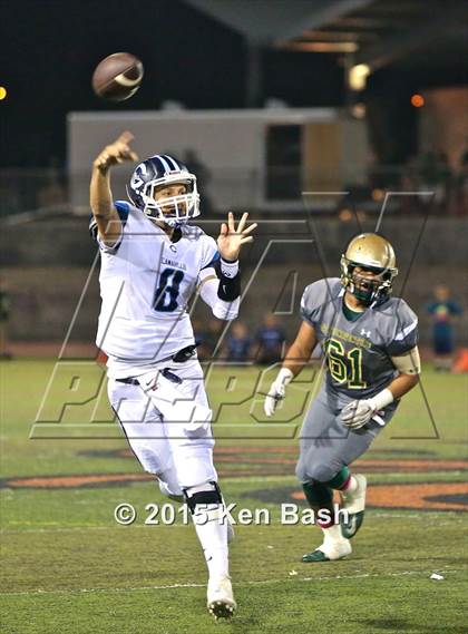 Thumbnail 3 in St. Bonaventure vs. Camarillo photogallery.