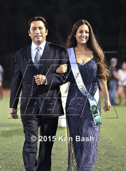 Thumbnail 1 in St. Bonaventure vs. Camarillo photogallery.