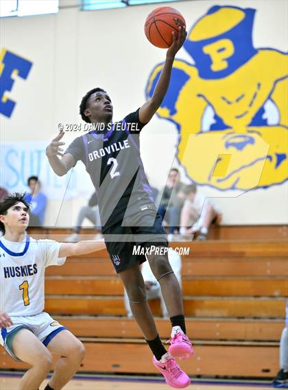 Thumbnail 1 in Oroville vs. Sutter (Pierce Invitational) photogallery.