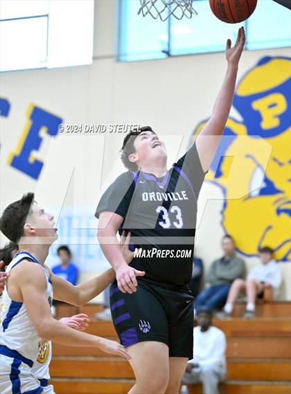 Thumbnail 1 in Oroville vs. Sutter (Pierce Invitational) photogallery.