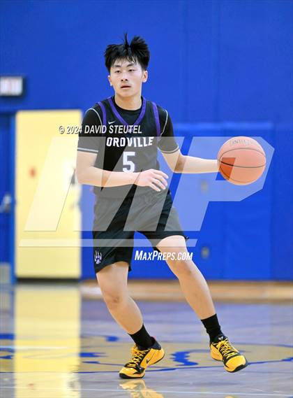 Thumbnail 2 in Oroville vs. Sutter (Pierce Invitational) photogallery.