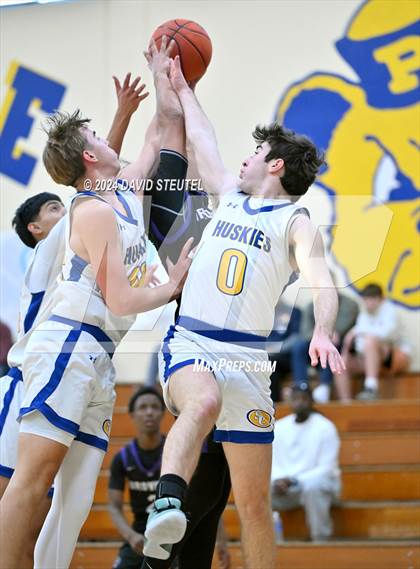 Thumbnail 3 in Oroville vs. Sutter (Pierce Invitational) photogallery.
