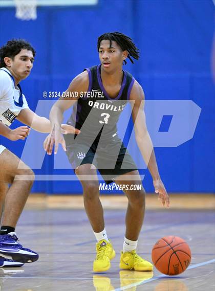 Thumbnail 1 in Oroville vs. Sutter (Pierce Invitational) photogallery.