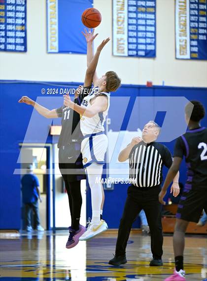 Thumbnail 1 in Oroville vs. Sutter (Pierce Invitational) photogallery.