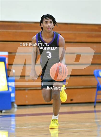 Thumbnail 3 in Oroville vs. Sutter (Pierce Invitational) photogallery.