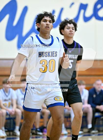 Thumbnail 2 in Oroville vs. Sutter (Pierce Invitational) photogallery.