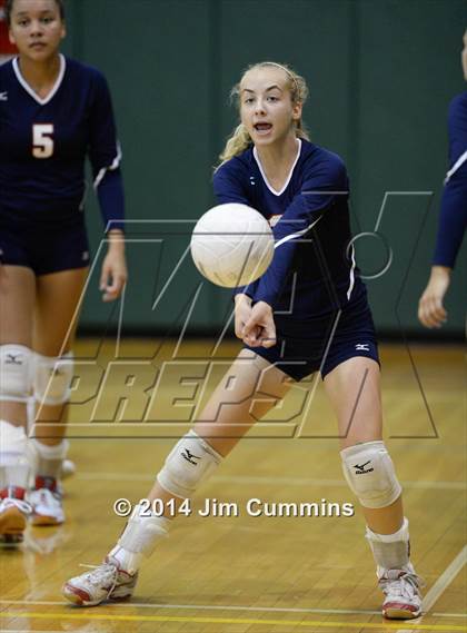 Thumbnail 3 in Conant @ Fremd photogallery.