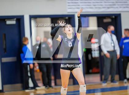 Thumbnail 1 in Gretna vs. Bellevue East photogallery.