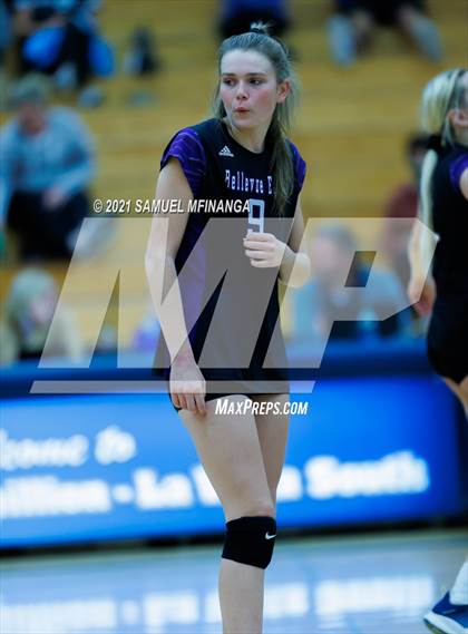 Thumbnail 2 in Gretna vs. Bellevue East photogallery.