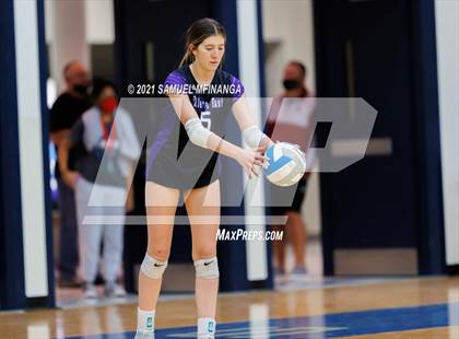 Thumbnail 3 in Gretna vs. Bellevue East photogallery.