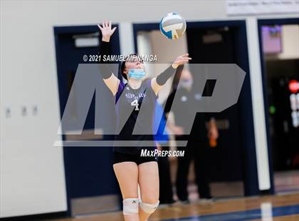 Thumbnail 2 in Gretna vs. Bellevue East photogallery.
