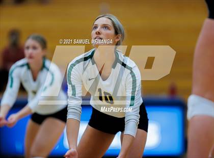 Thumbnail 3 in Gretna vs. Bellevue East photogallery.