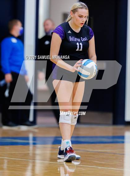 Thumbnail 2 in Gretna vs. Bellevue East photogallery.