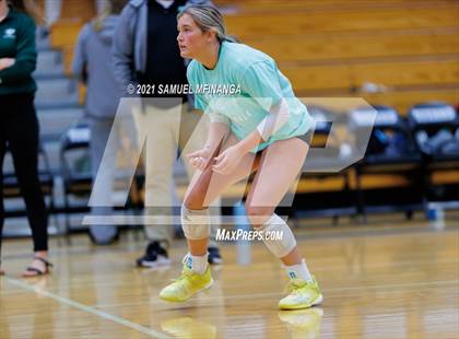 Thumbnail 1 in Gretna vs. Bellevue East photogallery.