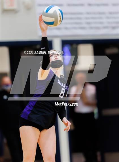 Thumbnail 2 in Gretna vs. Bellevue East photogallery.