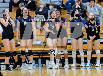 Thumbnail 2 in Gretna vs. Bellevue East photogallery.