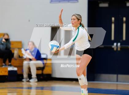 Thumbnail 3 in Gretna vs. Bellevue East photogallery.