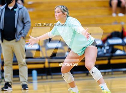 Thumbnail 2 in Gretna vs. Bellevue East photogallery.