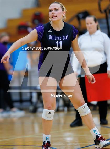 Thumbnail 2 in Gretna vs. Bellevue East photogallery.