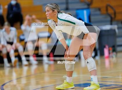 Thumbnail 3 in Gretna vs. Bellevue East photogallery.