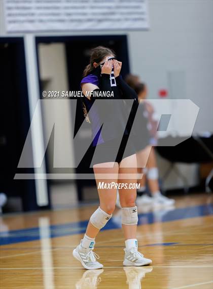 Thumbnail 3 in Gretna vs. Bellevue East photogallery.