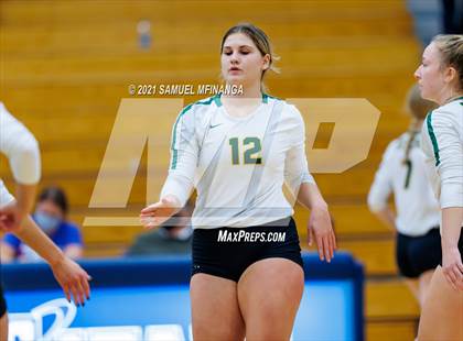 Thumbnail 1 in Gretna vs. Bellevue East photogallery.