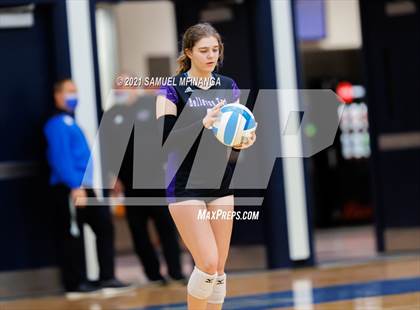 Thumbnail 2 in Gretna vs. Bellevue East photogallery.