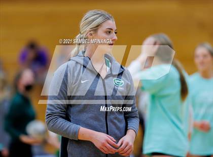 Thumbnail 2 in Gretna vs. Bellevue East photogallery.