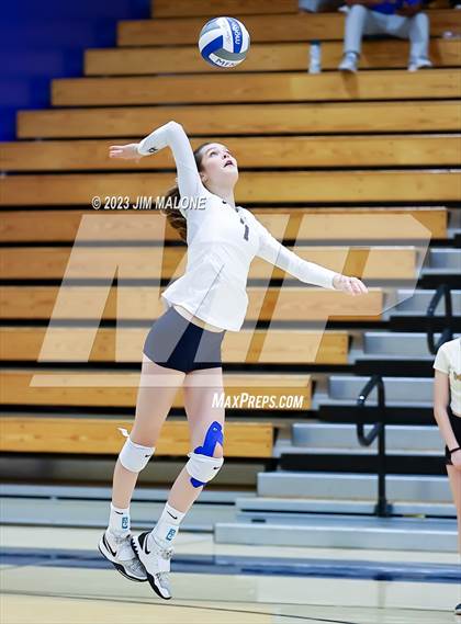 Thumbnail 1 in Notre Dame @ Menlo School photogallery.