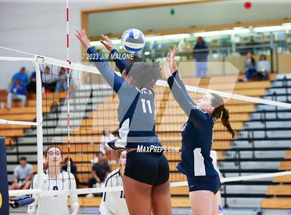 Thumbnail 1 in Notre Dame @ Menlo School photogallery.